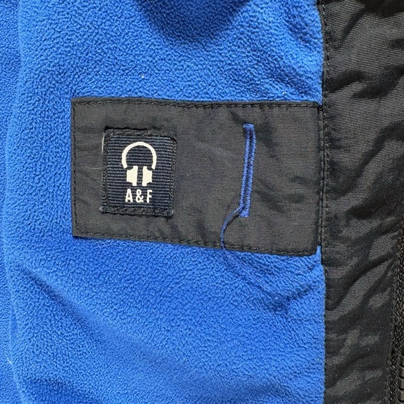 Abercrombie & Fitch Navy Blue Zip Up Hooded Jacket Size Medium - Picture 9 of 14